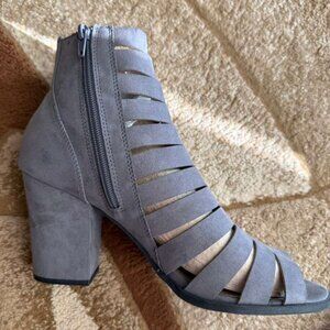 Women Suede Open Toe Zipper High Heels Sandals